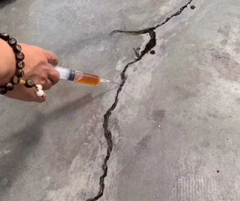 九台混凝土裂缝修补技术详解​